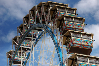Картинка разное карусели качели аттракционы кабинки колесо обозрения