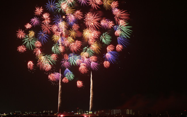 Обои картинки фото разное, салюты, фейерверки, салют, ночь, город