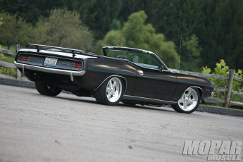 Картинка автомобили plymouth cuda