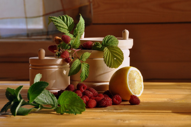 Обои картинки фото еда, малина, лимон, ягоды