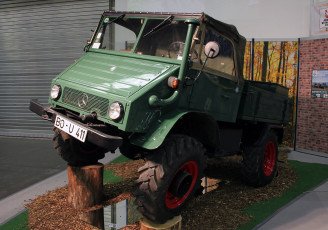 Картинка автомобили mercedes trucks 411 unimog benz