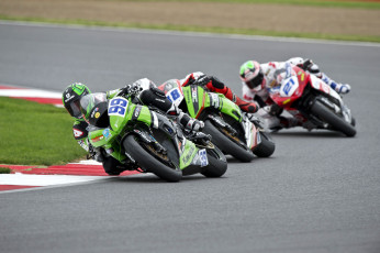 Картинка спорт мотоспорт 2013 гонка