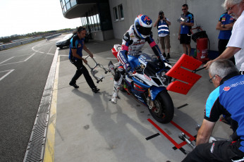 Картинка спорт мотоспорт гонка 2013