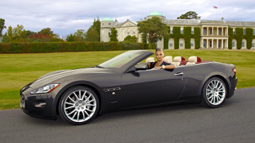 Картинка maserati grancabrio автомобили авто девушками s p a италия бизнес-класс спортивные эксклюзивные