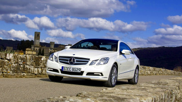 Картинка mercedes coupe автомобили benz подразделение daimler ag mercedes-benz легковые грузовики автобусы двигатели германия