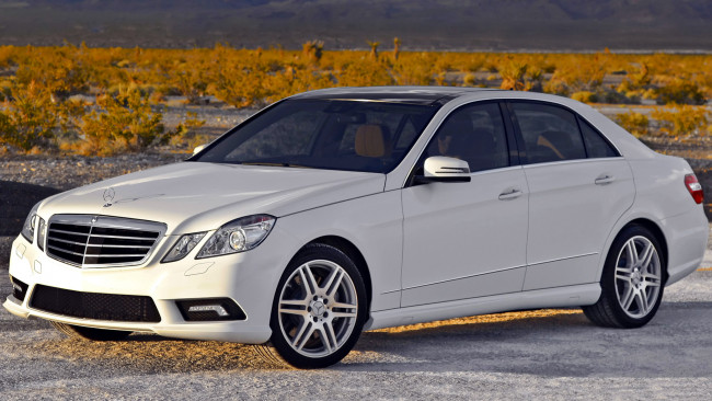 Обои картинки фото mercedes, автомобили, benz, легковые, подразделение, daimler, ag, mercedes-benz, германия, двигатели, автобусы, грузовики