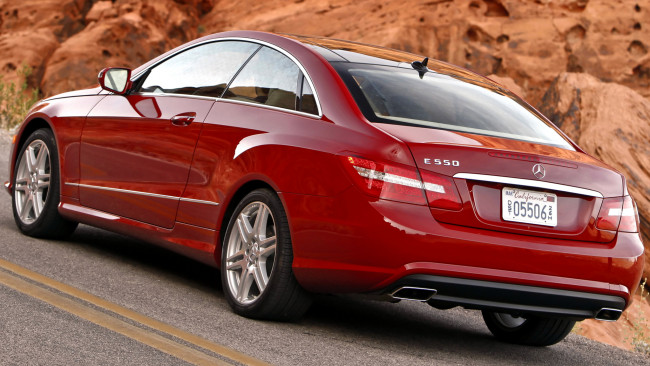 Обои картинки фото mercedes, coupe, автомобили, benz, mercedes-benz, подразделение, daimler, ag, легковые, грузовики, автобусы, двигатели, германия