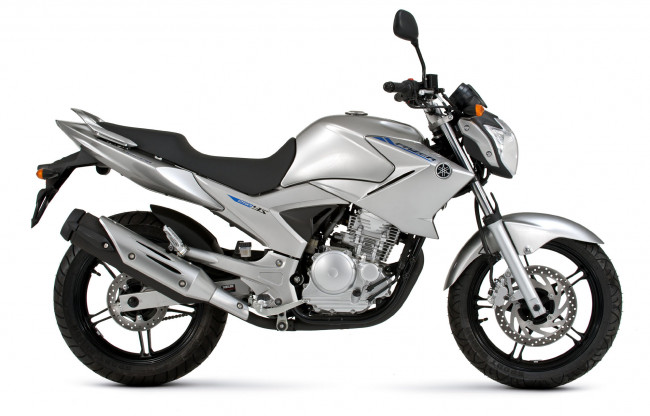 Обои картинки фото мотоциклы, yamaha, 2013, fazer, 250, blue, flex