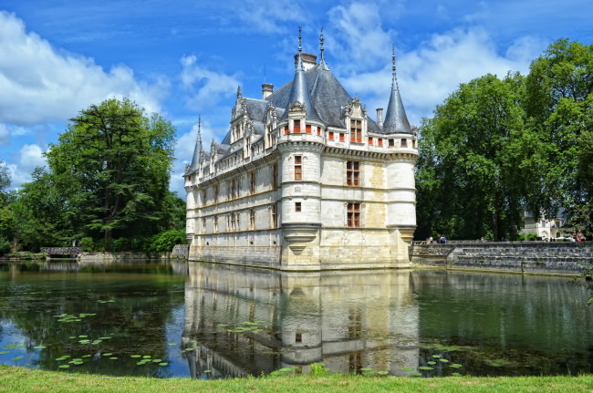 Обои картинки фото города, замки, луары, франция, замок, вода
