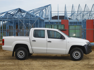 Картинка автомобили volkswagen amarok double cab trendline au-spec светлый