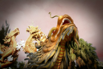 Картинка разное рельефы +статуи +музейные+экспонаты дракон