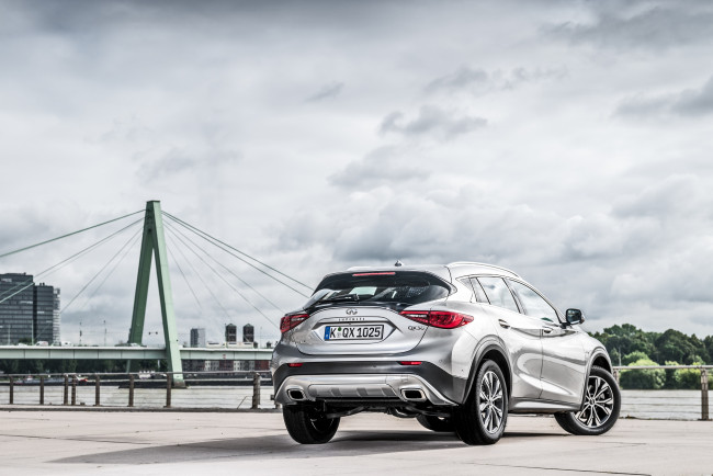 Обои картинки фото автомобили, infiniti, 2016г, qx30, 2-2d, awd