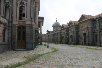 Картинка города -+улицы +площади +набережные деревяный дом лето мосфильм старая москва