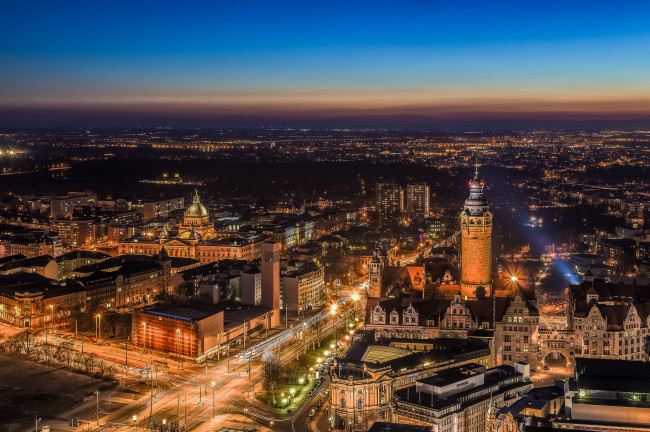 Обои картинки фото leipzig, города, - огни ночного города, простор