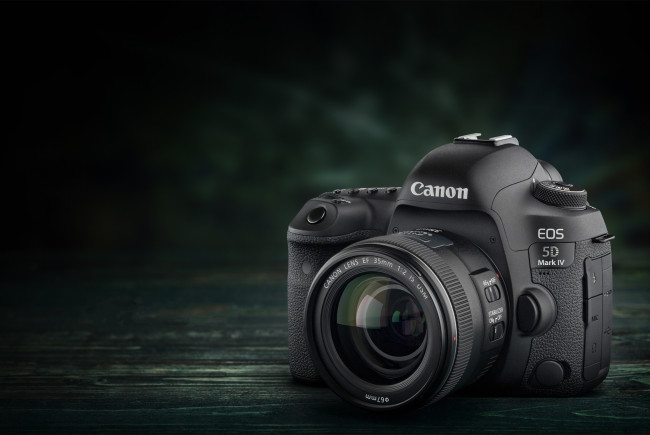 Обои картинки фото бренды, canon, фотокамера