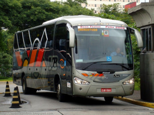 Картинка автомобили автобусы