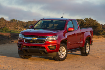 Картинка автомобили chevrolet красный cab extended lt colorado 2015 г