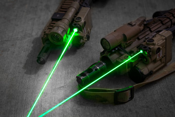 Картинка оружие автоматы штурмовые винтовки фонарики прицел