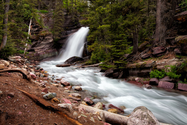 Обои картинки фото природа, водопады, река, водопад, лес