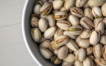 Картинка еда орехи +каштаны +какао-бобы фисташки