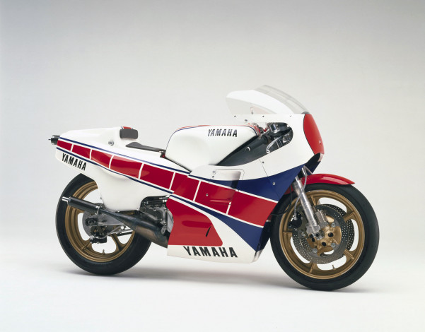 Обои картинки фото мотоциклы, yamaha