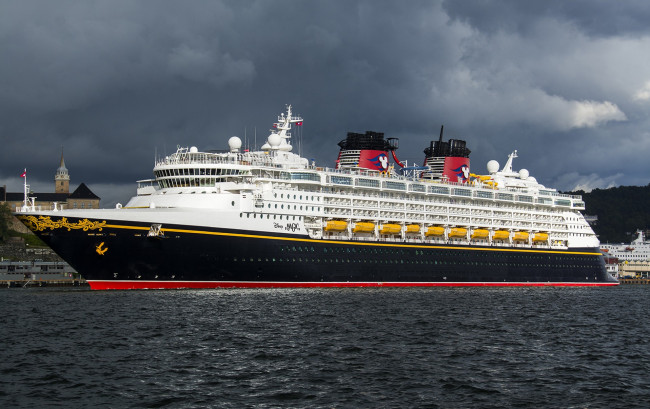 Обои картинки фото disney magic, корабли, лайнеры, круиз, лайнер