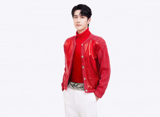 обоя мужчины, wang yi bo, актер, певец, пиджак, свитер