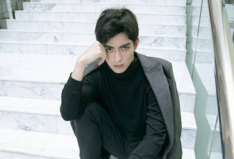 Картинка мужчины wang+hao+xuan ван хаосюань wang hao xuan