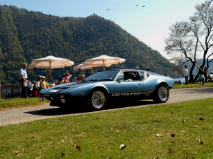 Картинка автомобили выставки уличные фото