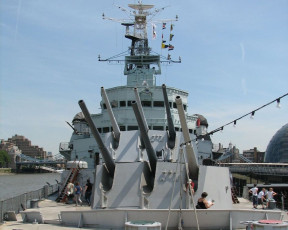 Картинка корабли крейсеры линкоры эсминцы