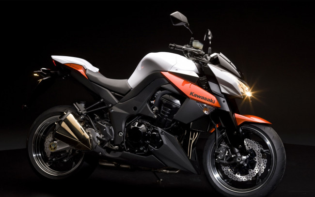 Обои картинки фото мотоциклы, kawasaki, z1000