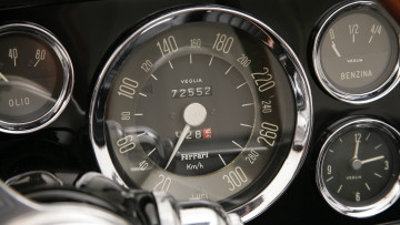 Картинка автомобили спидометры торпедо стрелка