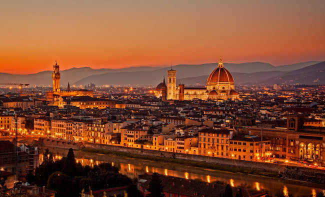 Обои картинки фото florence, tuscany, italy, города, улицы, площади, набережные, ночной, город, тоскана, здания, собор, река, набережная, панорама