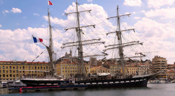 Картинка корабли парусники город корабль причал