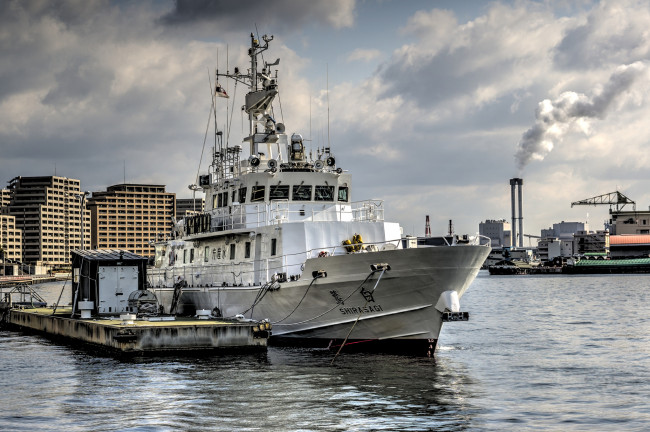 Обои картинки фото корабли, крейсеры,  линкоры,  эсминцы, корабль, причал, порт