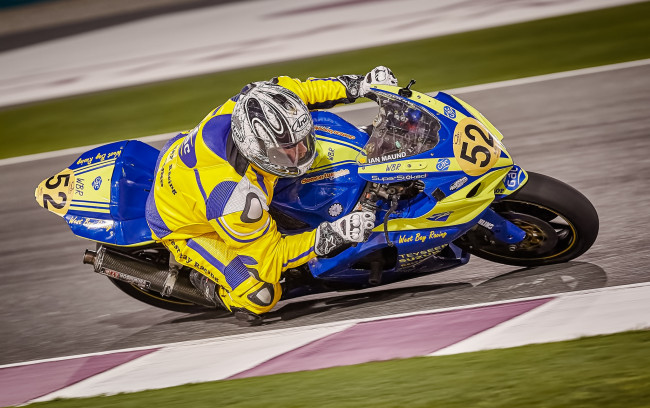 Обои картинки фото ian maund, спорт, мотоспорт, трек, гонщик, байк