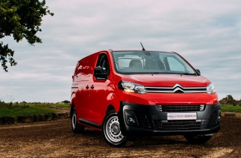 Картинка автомобили citroen ds