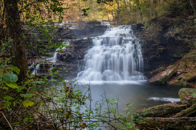 Обои картинки фото природа, водопады, водопад, лес, река