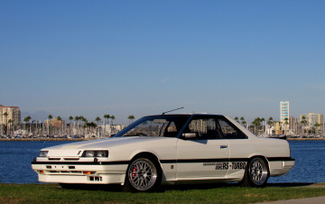 Картинка автомобили nissan datsun