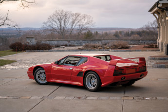 Картинка автомобили de+tomaso pantera