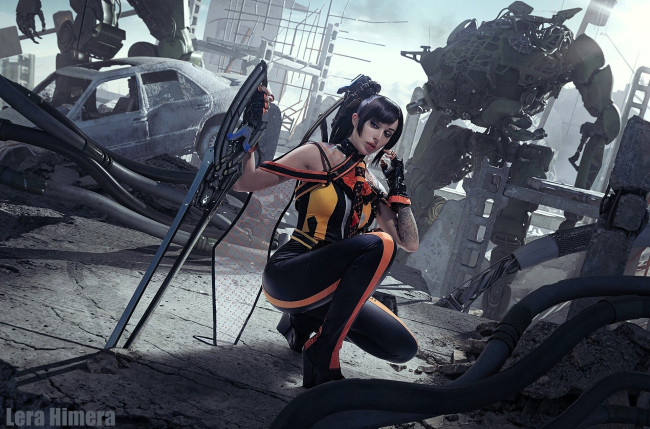 Обои картинки фото девушки, valery himera , lera himera, образ, косплей, наряд, оружие, развалины, роботы, руины