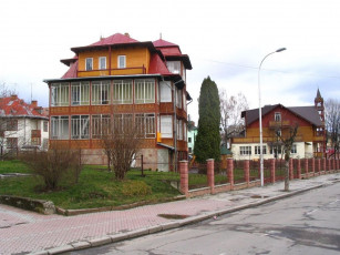 Картинка города здания дома