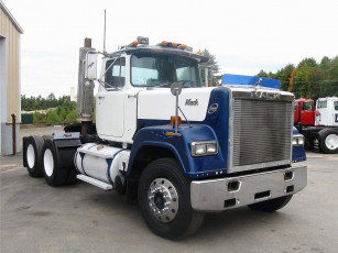 Картинка автомобили mack