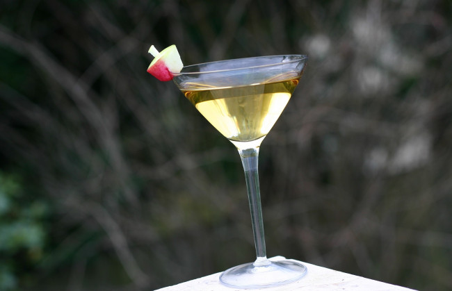 Обои картинки фото еда, напитки, коктейль, алкоголь, бокал