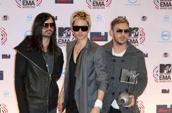 Картинка музыка 30 seconds to mars jared leto премия ema mtv джаред лето tomo milichevic shannon