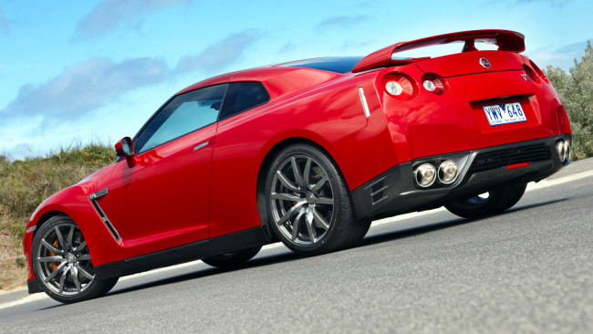 Обои картинки фото nissan, gt, автомобили, datsun, автомобиль, стиль, изящество, мощь, скорость