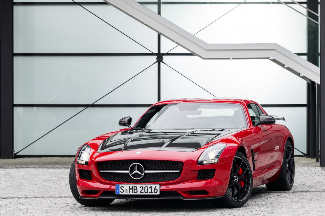 Обои картинки фото 2013 mercedes-benz sls 63 amg gt, автомобили, mercedes-benz, красный