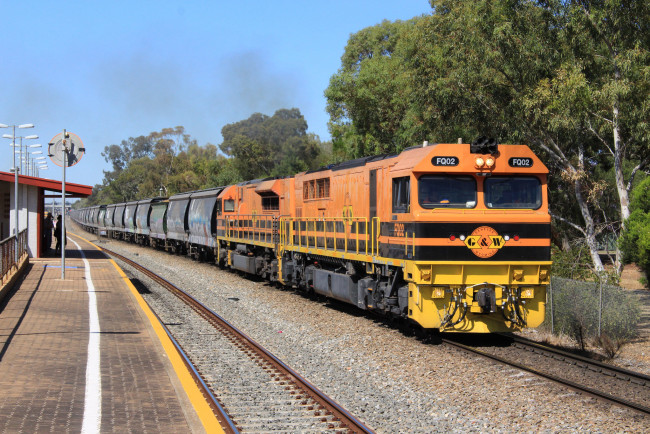 Обои картинки фото техника, поезда, локомотив, состав