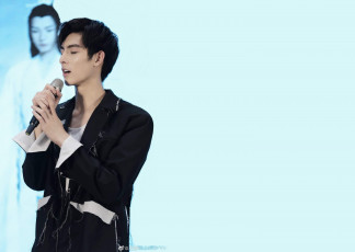 Картинка мужчины wang+hao+xuan ван хаосюань wang hao xuan