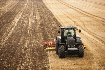 обоя техника, тракторы, valtra